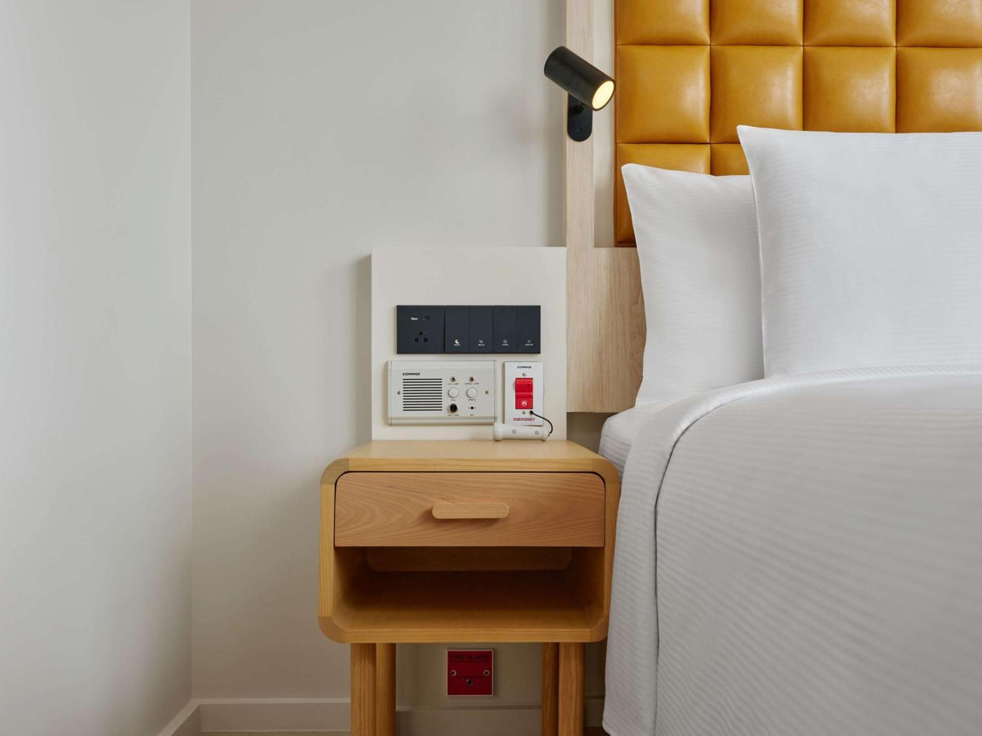 Hilton Garden Inn 罗勇 外观 照片